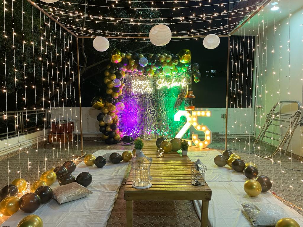 balloons and led light decor